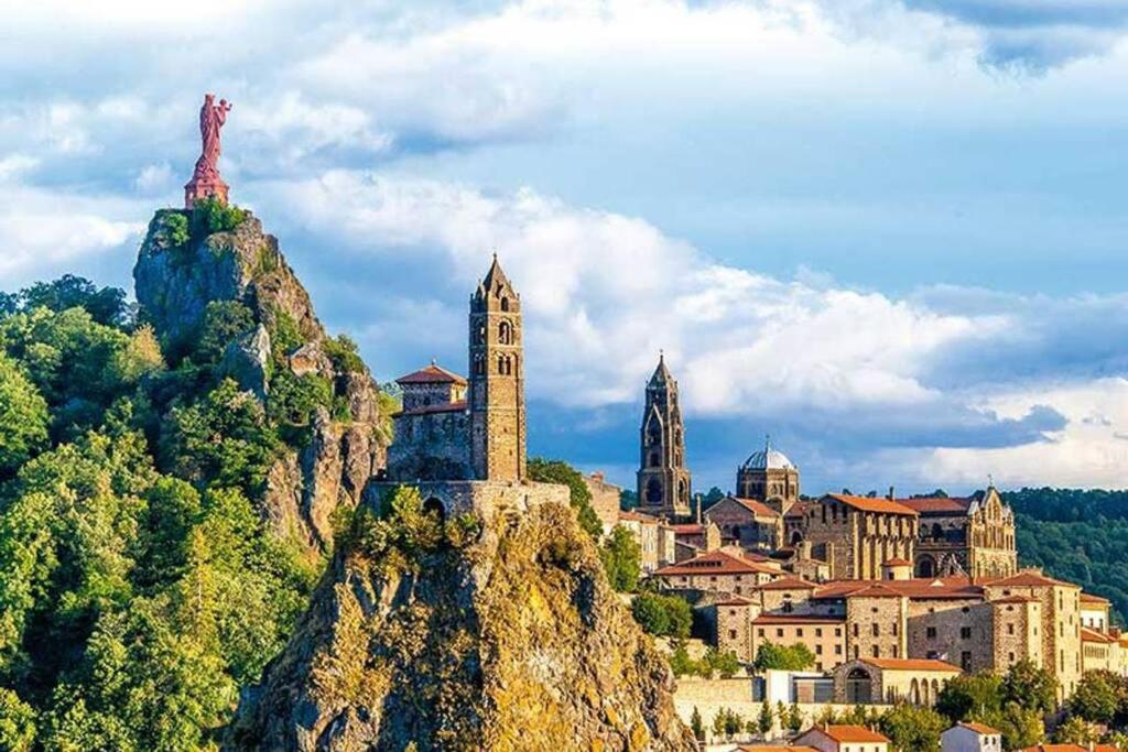 Pannessac Pour 1 Personne * Le Puy-en-Velay